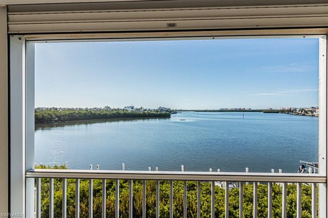 4895 Bonita Beach RD # 204, Bonita Springs, FL 34134