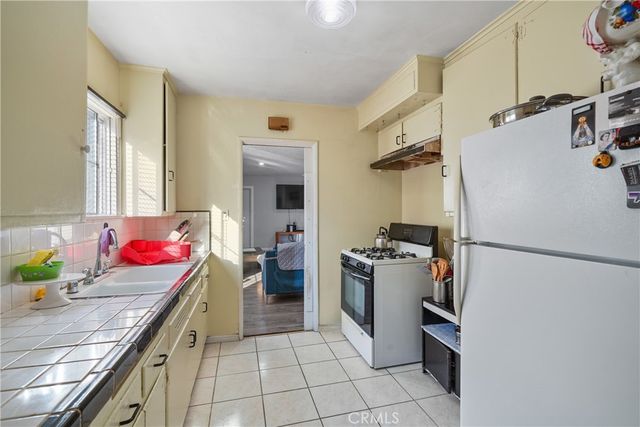 3938 Dalton Ave, Los Angeles, CA 90062