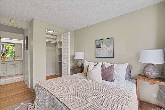 255 Huali Street 204, Honolulu, HI 96813