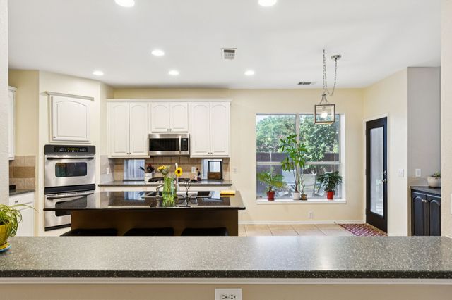 11001 Walden Court, Frisco, TX 75033