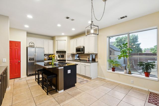 11001 Walden Court, Frisco, TX 75033