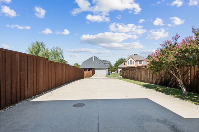 11001 Walden Court, Frisco, TX 75033