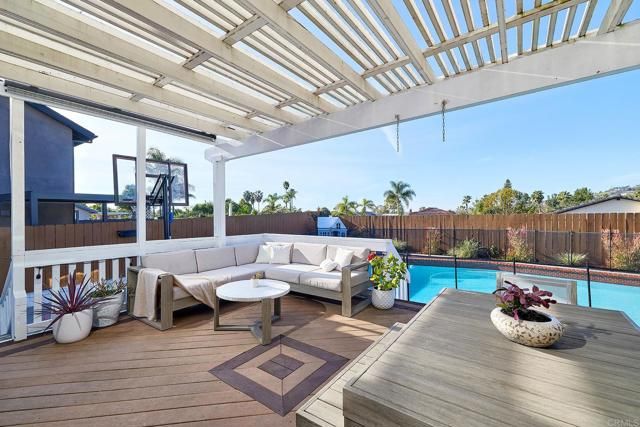 3020 Azahar Court, Carlsbad, CA 92009