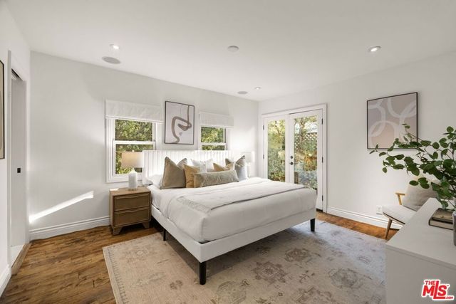 7416 Rosewood Avenue, Los Angeles, CA 90036