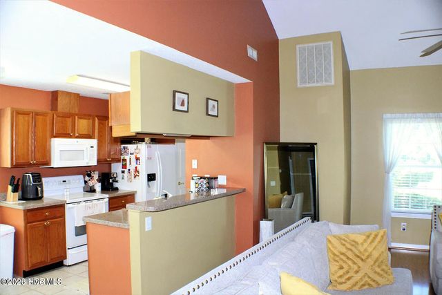 457 Hampton Street, Calabash, NC 28467