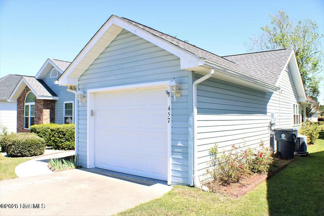 457 Hampton Street, Calabash, NC 28467