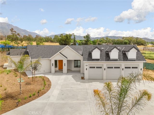 35249 Grape, Yucaipa, CA 92399