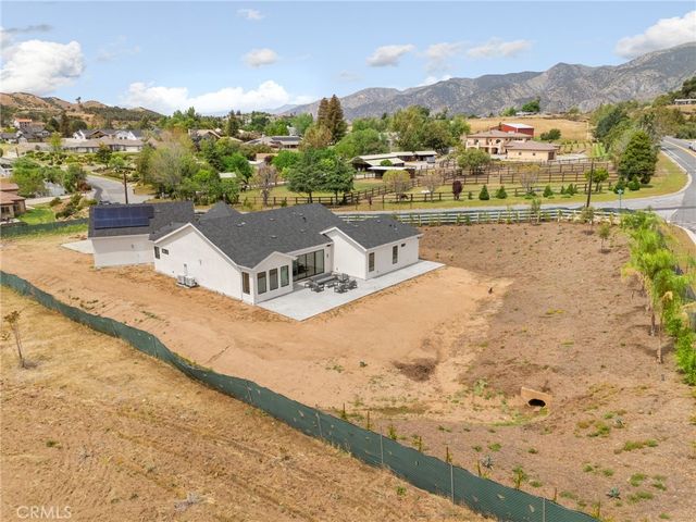 35249 Grape, Yucaipa, CA 92399