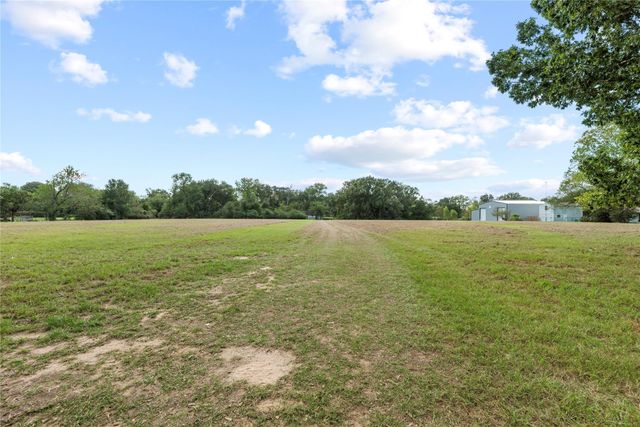 2217 Creek Road, Brookshire, TX 77423