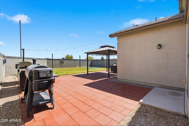 17970 W MONTE LINDO Lane, Surprise, AZ 85387