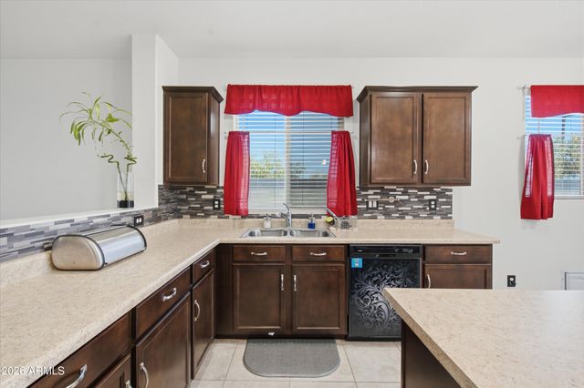 17970 W MONTE LINDO Lane, Surprise, AZ 85387