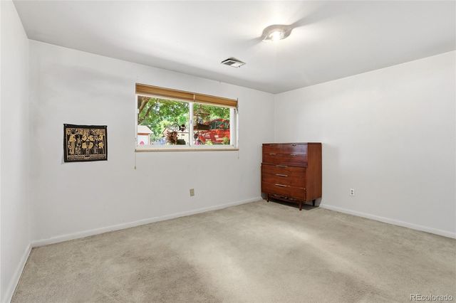 1484 S Balsam Court, Lakewood, CO 80232