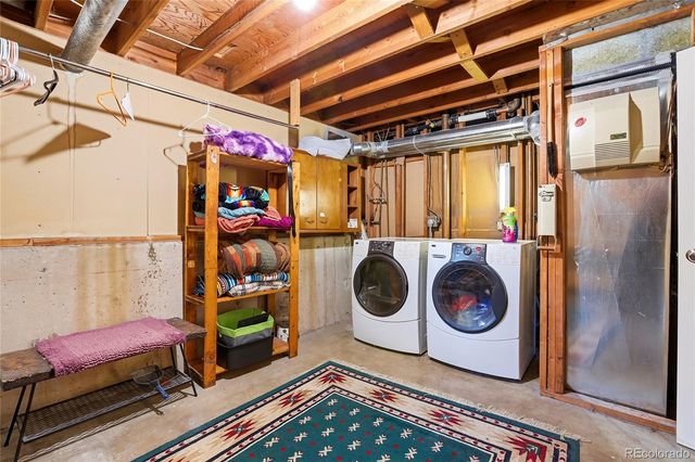 1484 S Balsam Court, Lakewood, CO 80232