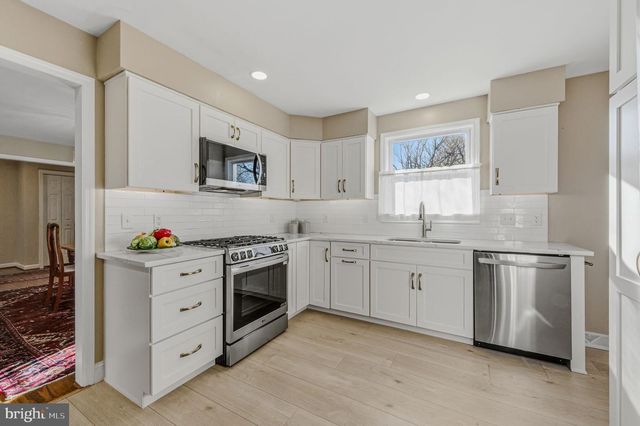 104 COUNTRY CLUB DR, Newark, DE 19711