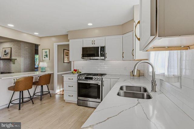 104 COUNTRY CLUB DR, Newark, DE 19711