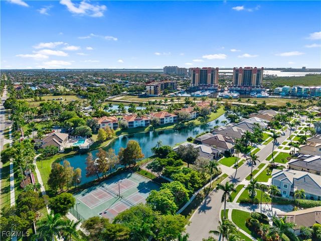 5501 Merlyn LN, Cape Coral, FL 33914