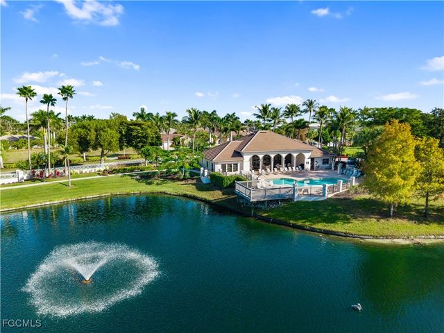 5501 Merlyn LN, Cape Coral, FL 33914