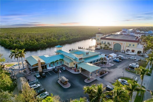 5501 Merlyn LN, Cape Coral, FL 33914