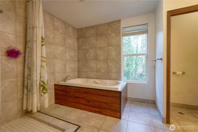 11109 144TH Street E, Puyallup, WA 98374