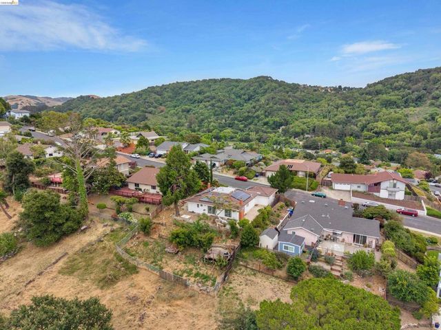 2625 Alhambra Way, Pinole, CA 94564