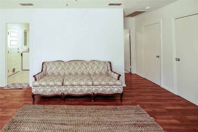 1076 E 9th Street, Chico, CA 95928