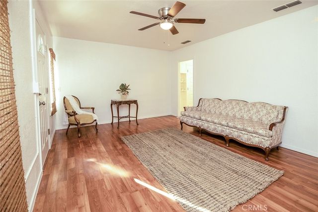 1076 E 9th Street, Chico, CA 95928