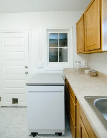 1076 E 9th Street, Chico, CA 95928