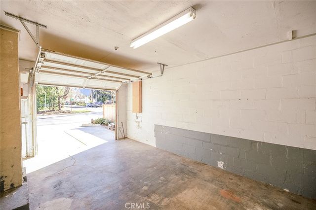 1076 E 9th Street, Chico, CA 95928