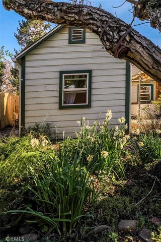 1076 E 9th Street, Chico, CA 95928