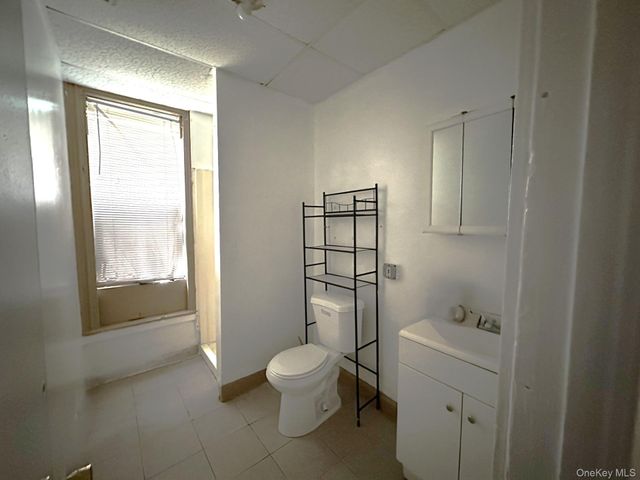 212-222 North Street, Middletown, NY 10940