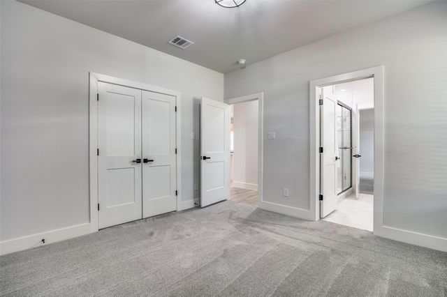 128 Saint Andrews Drive E, Mabank, TX 75156