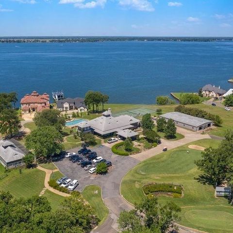 128 Saint Andrews Drive E, Mabank, TX 75156