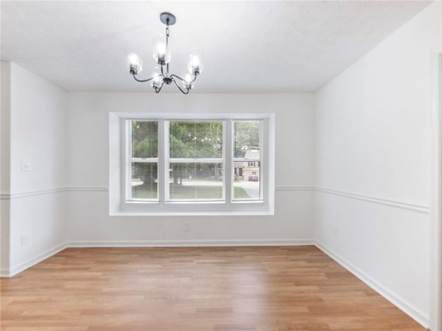 919 Country Oaks Court, Lawrenceville, GA 30044