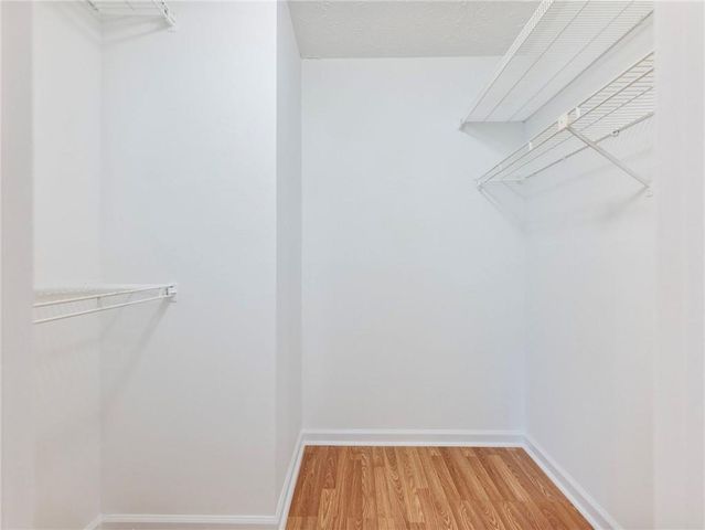 919 Country Oaks Court, Lawrenceville, GA 30044