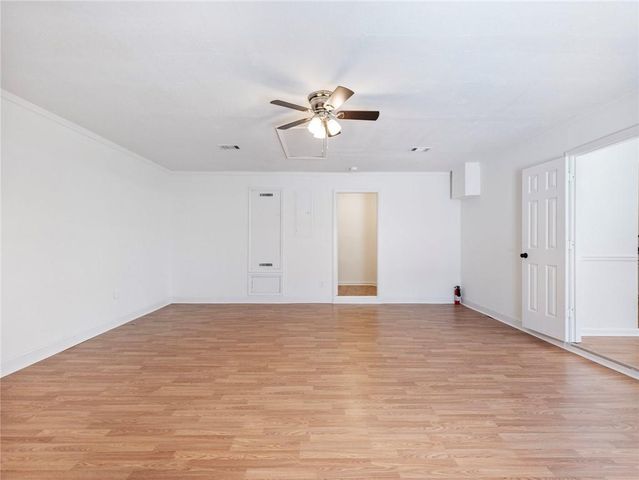 919 Country Oaks Court, Lawrenceville, GA 30044