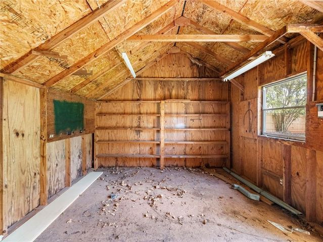 919 Country Oaks Court, Lawrenceville, GA 30044