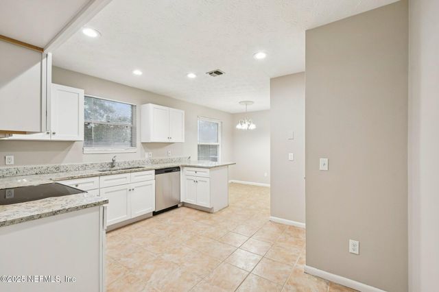 6026 GREENWILLOW Court, Jacksonville, FL 32277