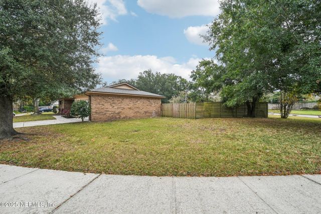 6026 GREENWILLOW Court, Jacksonville, FL 32277