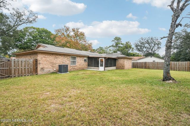 6026 GREENWILLOW Court, Jacksonville, FL 32277