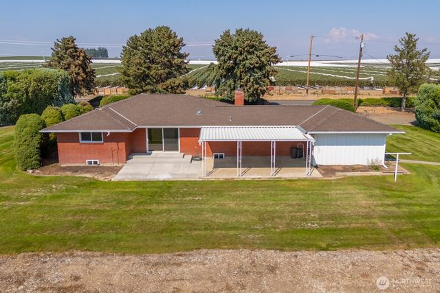 21807 SW 1 Road, Quincy, WA 98848