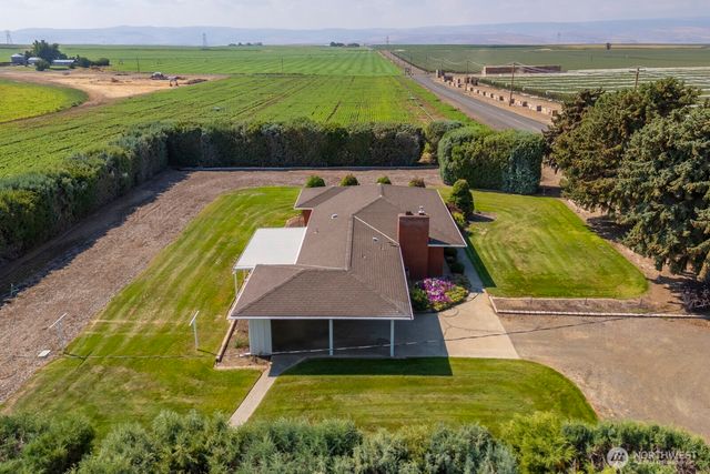 21807 SW 1 Road, Quincy, WA 98848