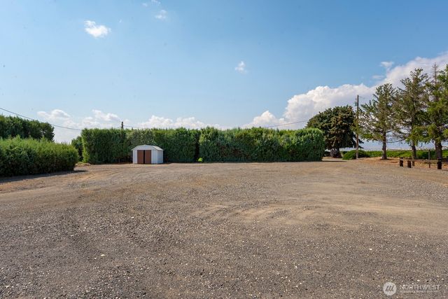 21807 SW 1 Road, Quincy, WA 98848