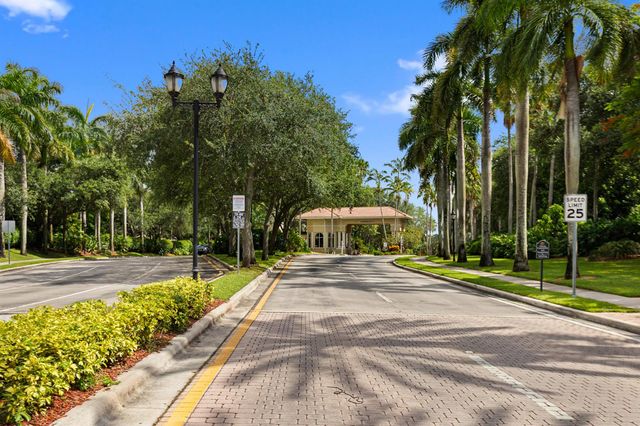 1753 NW 74th Way, Pembroke Pines, FL 33024