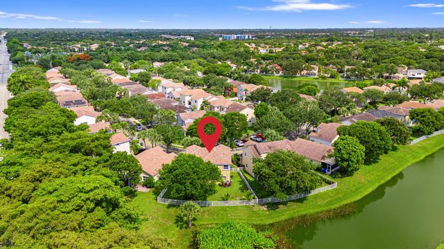 1753 NW 74th Way, Pembroke Pines, FL 33024