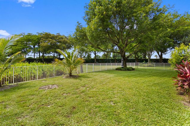1753 NW 74th Way, Pembroke Pines, FL 33024