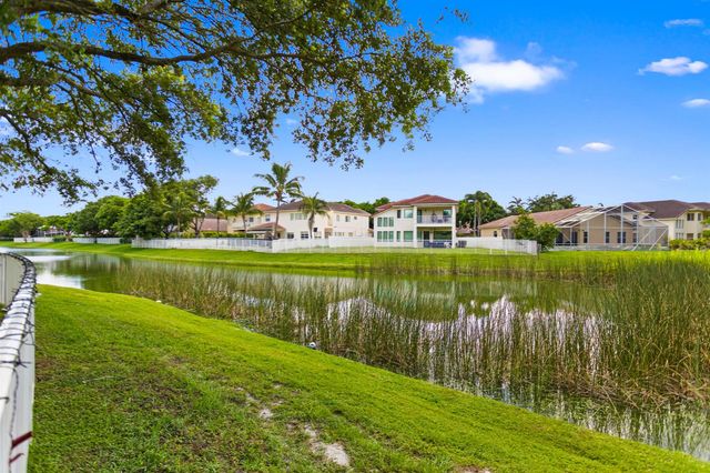 1753 NW 74th Way, Pembroke Pines, FL 33024