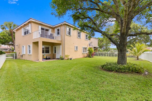 1753 NW 74th Way, Pembroke Pines, FL 33024