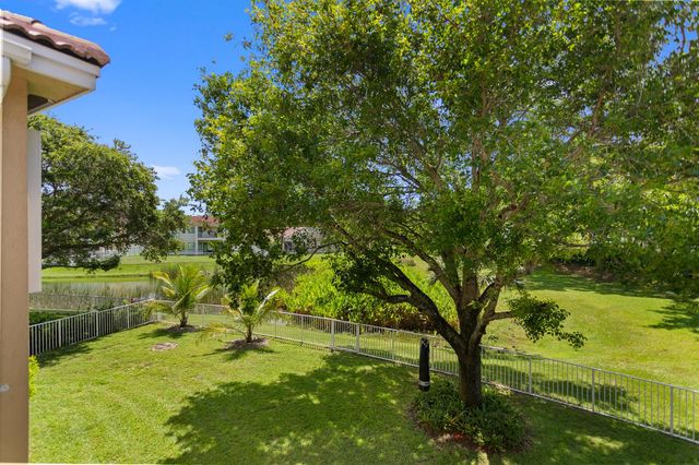 1753 NW 74th Way, Pembroke Pines, FL 33024