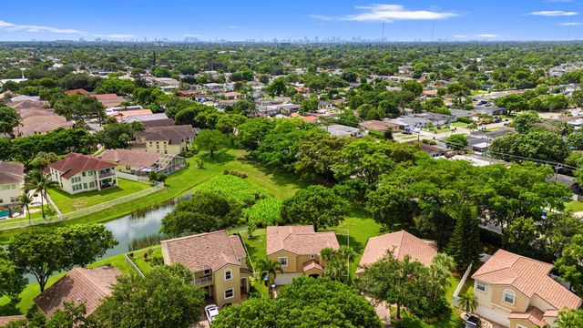 1753 NW 74th Way, Pembroke Pines, FL 33024