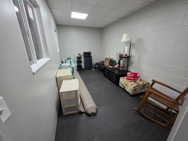 1867 East Florida Street, Springfield, MO 65803